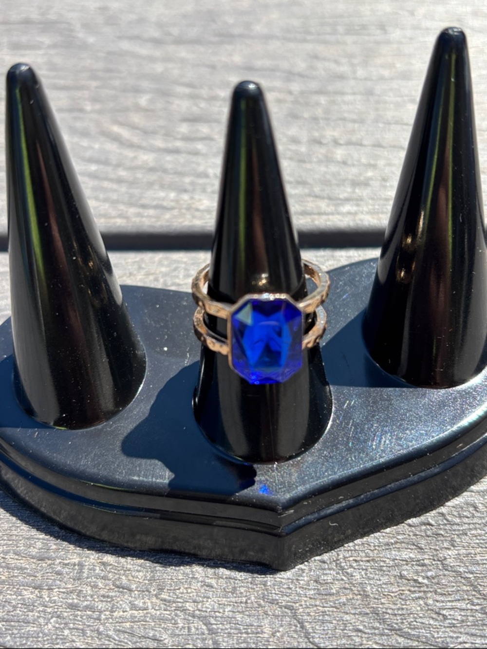 Gold Tone Ring with Deep Blue Octagon CenterSize 6.5 NWOT